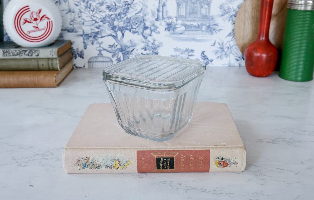Vintage 2003 Anchor Hocking Square Ribbed Refrigerator Dish Retro Cottage Farm